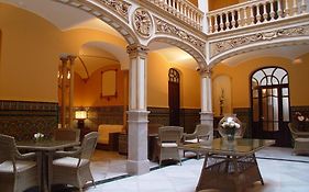 Hotel Rural Olivenza Palacio